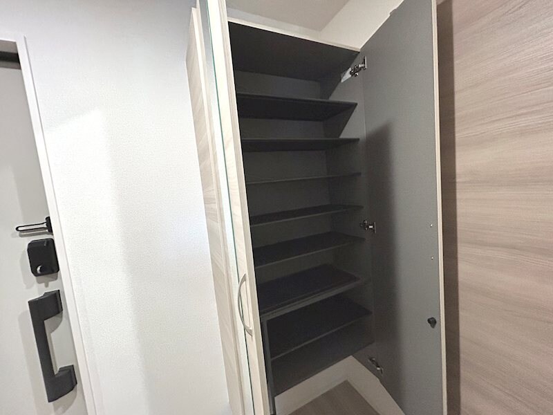 THREEの物件内観写真