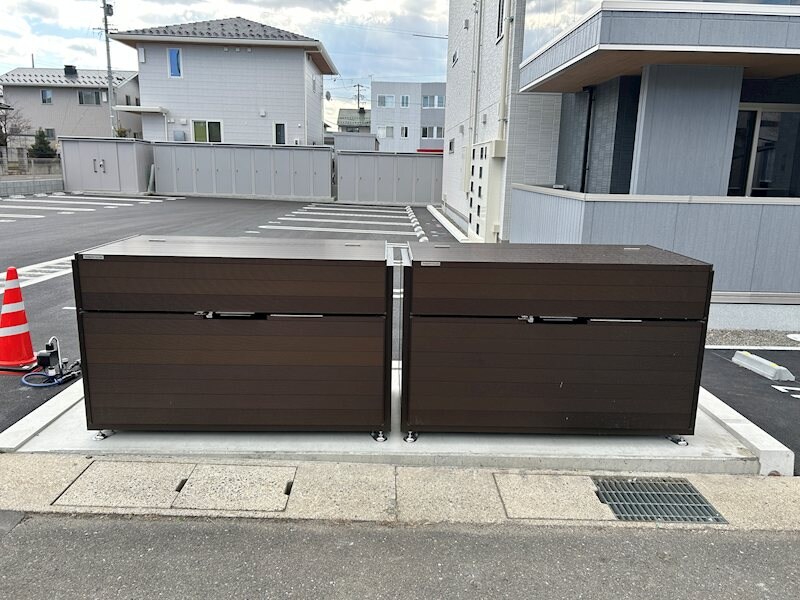 THREEの物件内観写真