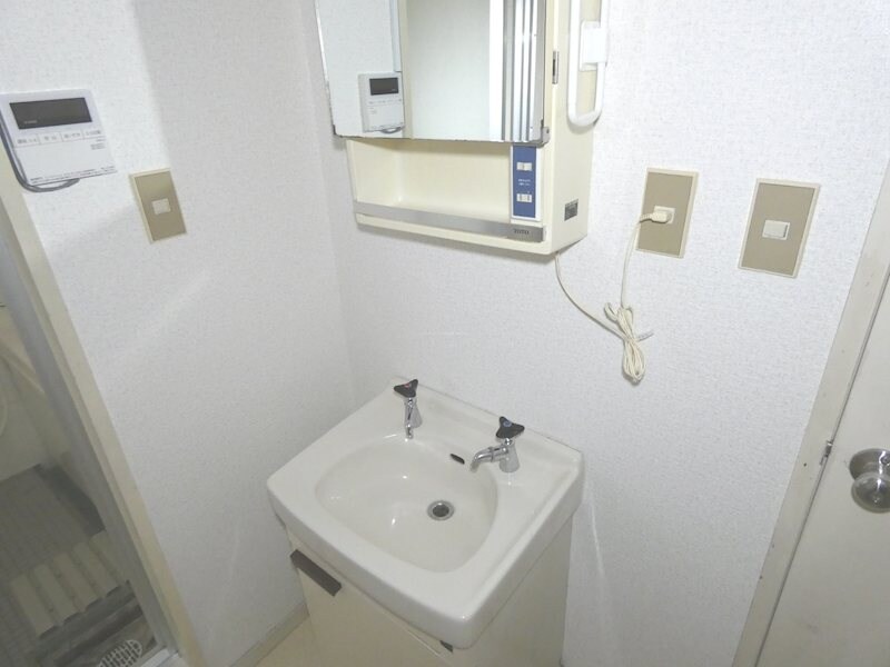 芳川平田南コーポの物件内観写真