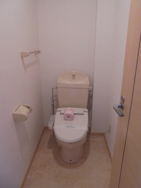 エヴァーグリーン2000の物件内観写真