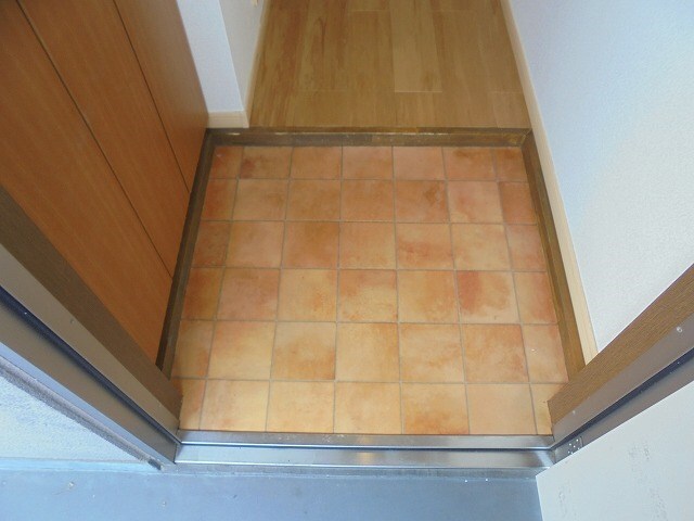 エヴァーグリーン2000の物件内観写真