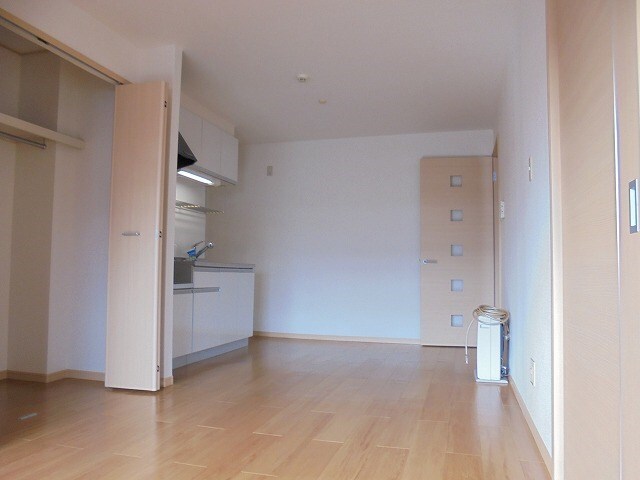 エヴァーグリーン2000の物件内観写真