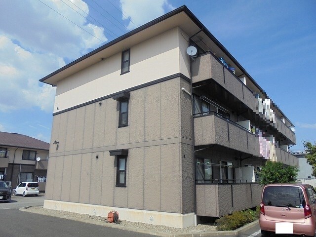 コンフォート轟Aの物件外観写真