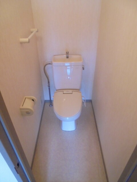 コンフォート轟Aの物件内観写真