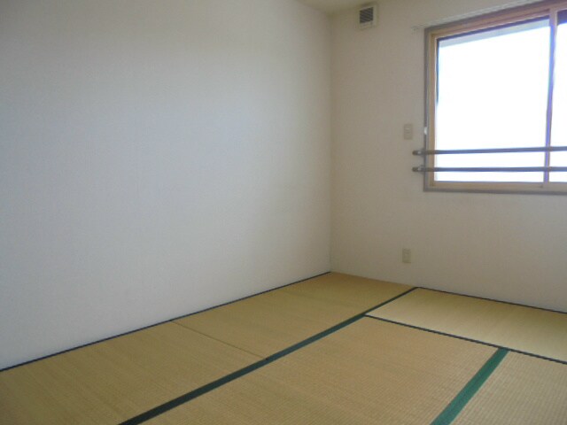 コンフォート轟Aの物件内観写真