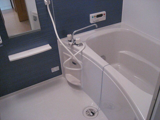 パレスティディオ長野Ａ棟の物件内観写真