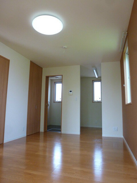 ロフトハウス倉石の物件内観写真