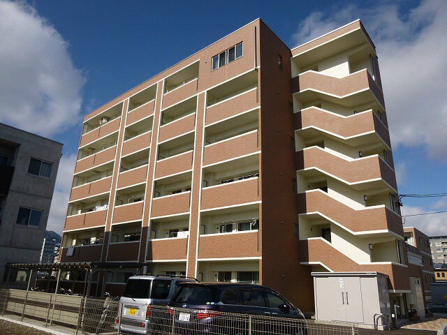 サミット栗田中央の物件外観写真