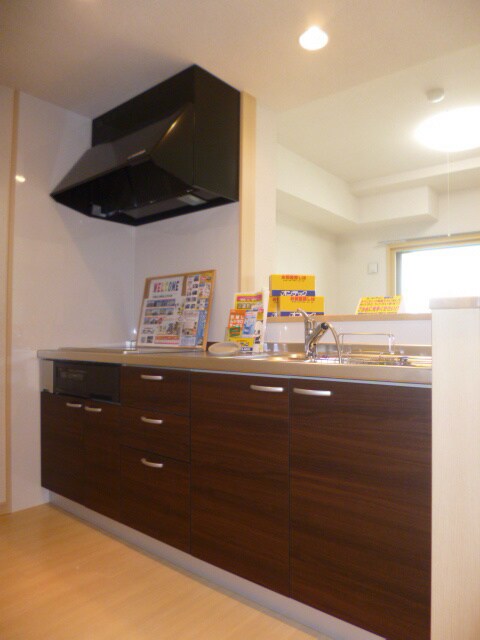 サミット栗田中央の物件内観写真