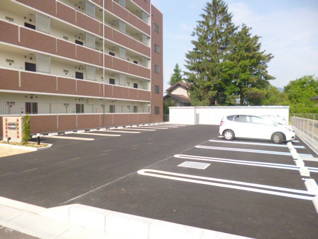 サミット栗田中央の物件内観写真