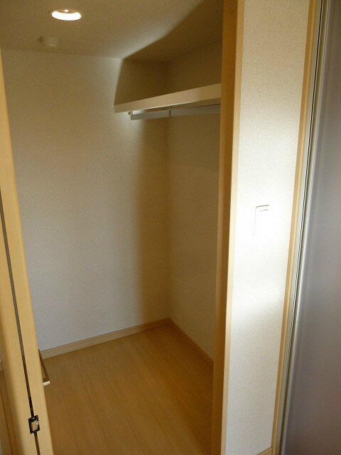 サミット栗田中央の物件内観写真