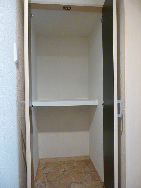 サミット栗田中央の物件内観写真