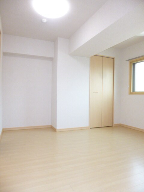 サミット栗田中央の物件内観写真