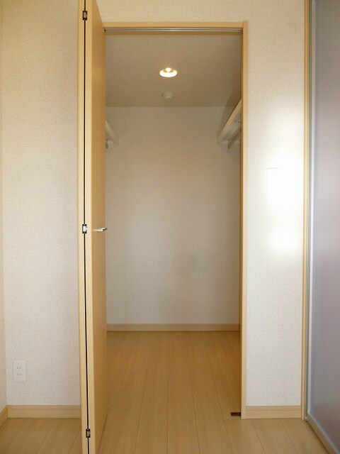 サミット栗田中央の物件内観写真