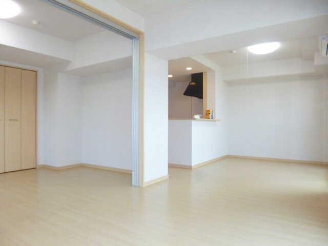 サミット栗田中央の物件内観写真