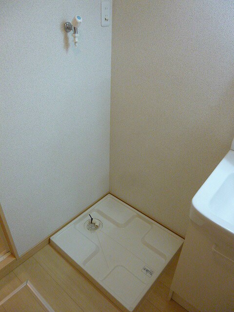 サミット栗田中央の物件内観写真