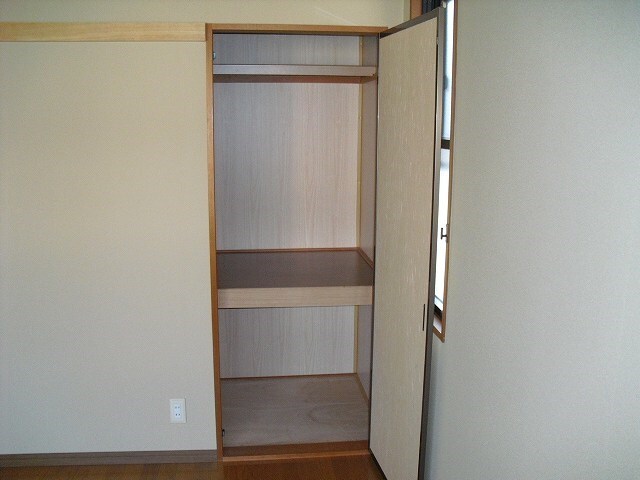 メゾンパーク東和田Bの物件内観写真