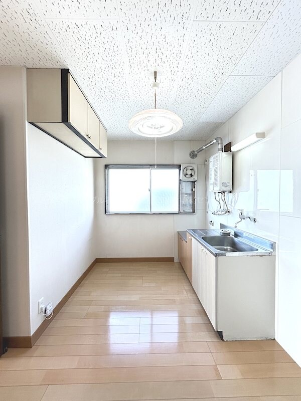 ヤングハイツの物件内観写真