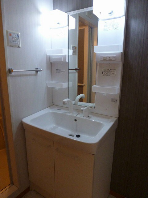 ブライト桐原Ａの物件内観写真