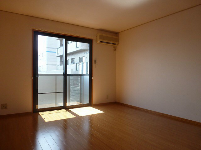 ブライト桐原Ａの物件内観写真