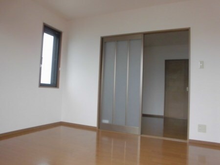 ハイカムール・城の物件内観写真