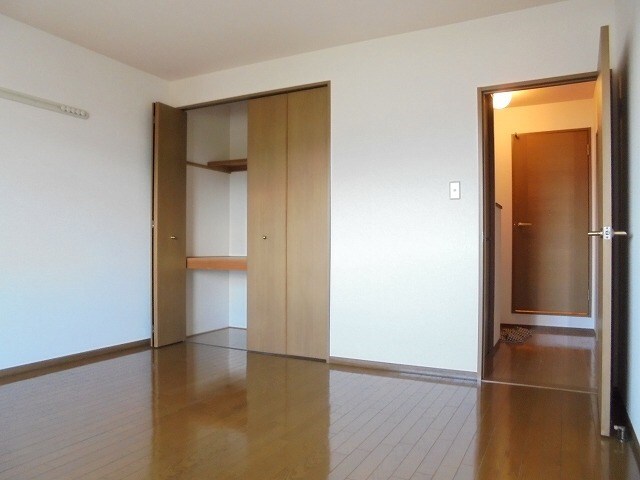 ハイカムール・城の物件内観写真