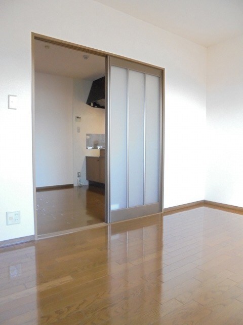 ハイカムール・城の物件内観写真