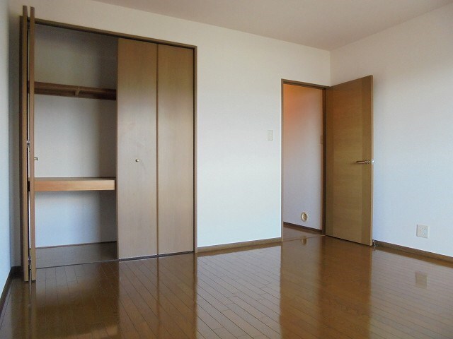 ハイカムール・城の物件内観写真