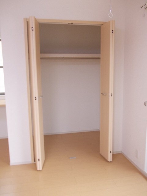 プリマベーラＡ棟の物件内観写真