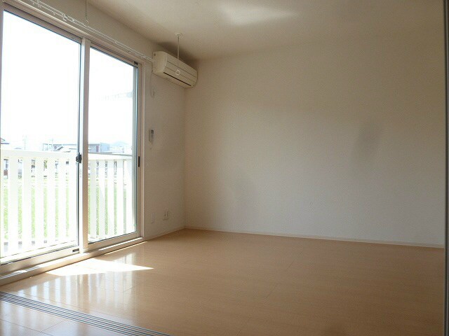 プレジールの物件内観写真