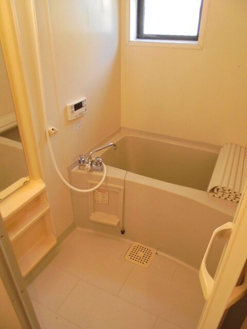 三才パレスAの物件内観写真