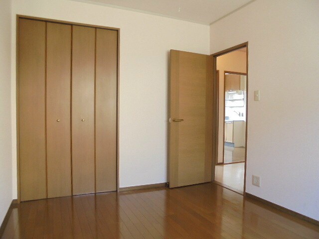 三才パレスAの物件内観写真