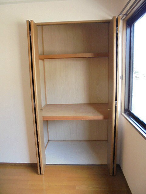 三才パレスAの物件内観写真