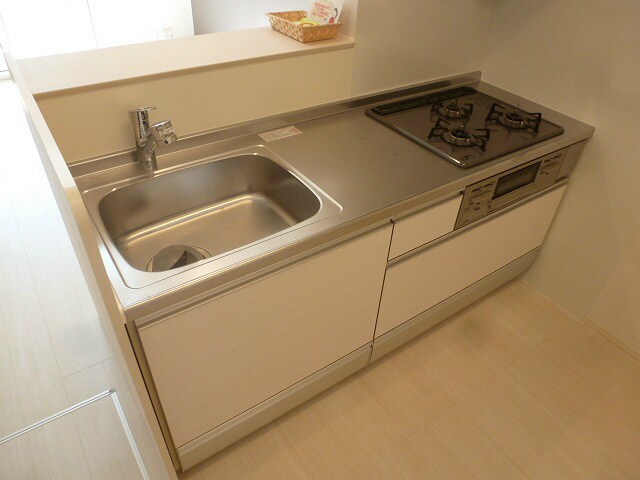 クレストコートの物件内観写真