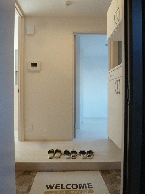 クレストコートの物件内観写真