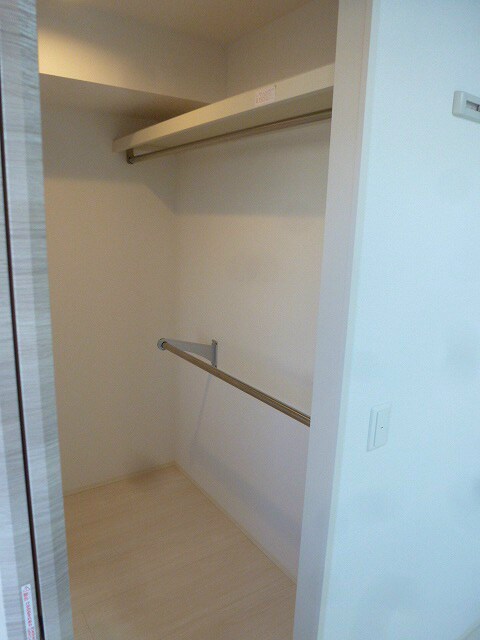 クレストコートの物件内観写真