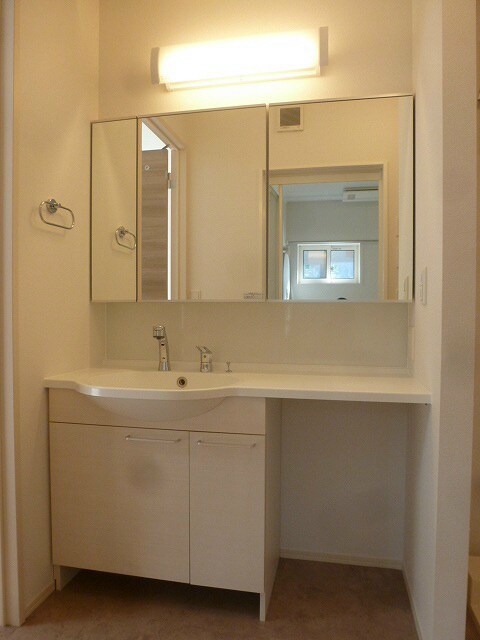 クレストコートの物件内観写真