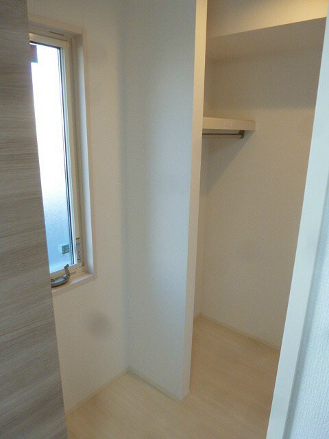 クレストコートの物件内観写真