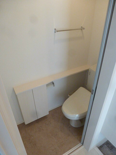 クレストコートの物件内観写真