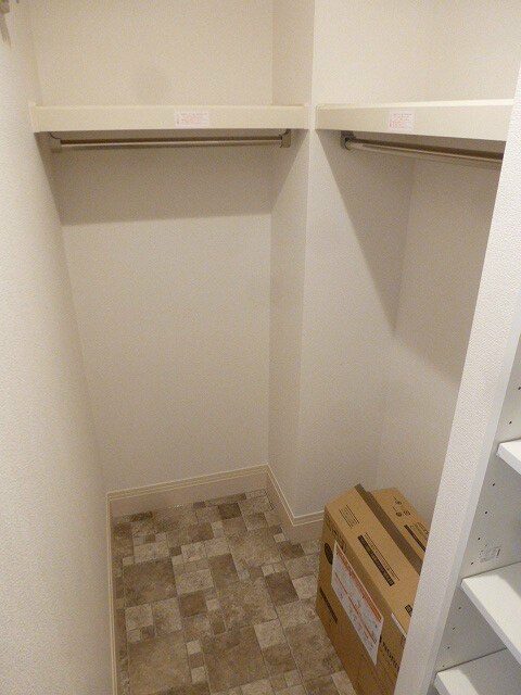 クレストコートの物件内観写真