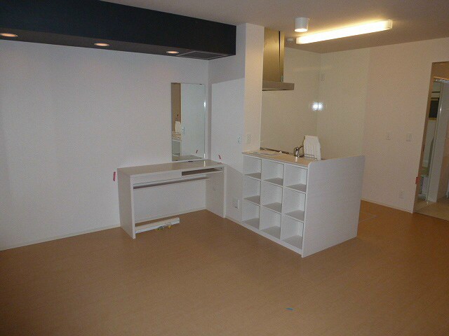 サニーサイドコートの物件内観写真