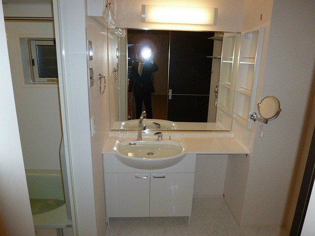 サニーサイドコートの物件内観写真