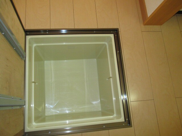 メルティー・アイIIＢ棟の物件内観写真