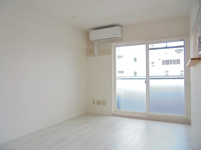 ペイ・ルミエール長野の物件内観写真