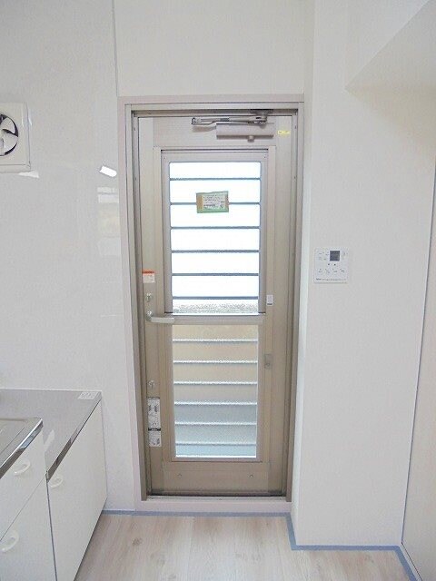 ペイ・ルミエール長野の物件内観写真