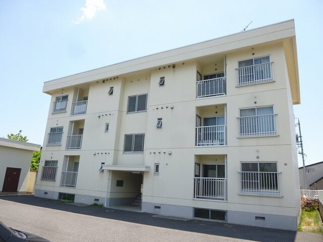 ブランサンク三輪の物件外観写真