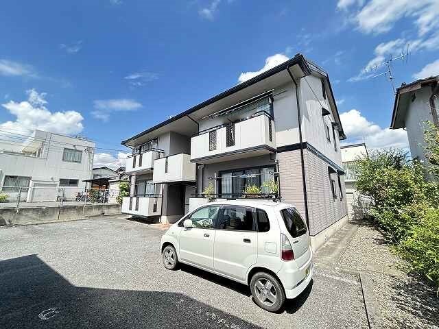 ラ・テールＣ　Ｂ棟の物件外観写真