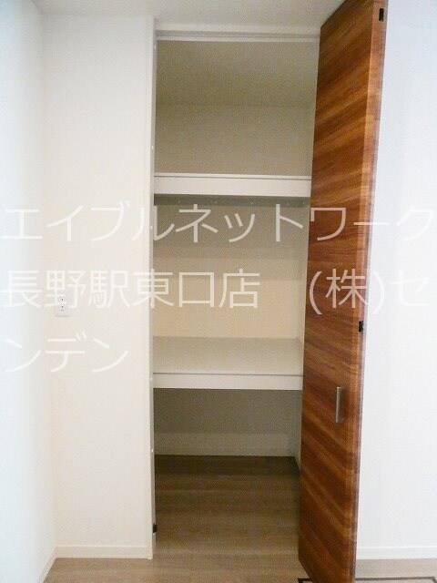 モンレーヴの物件内観写真