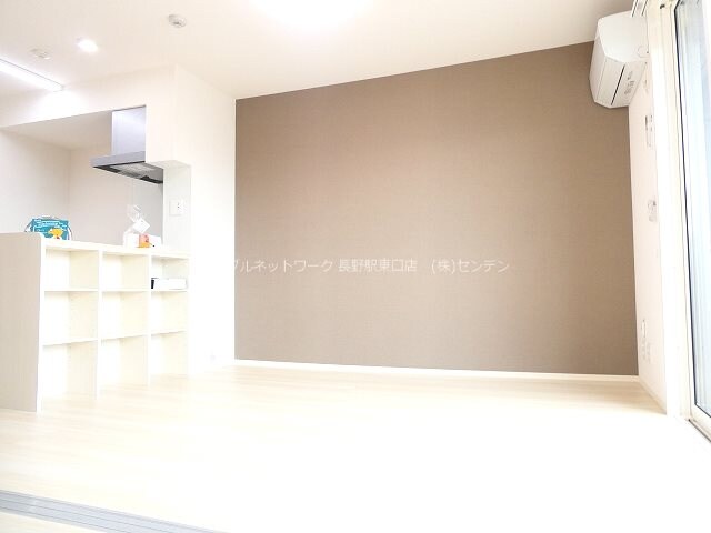 サンセール若里の物件内観写真