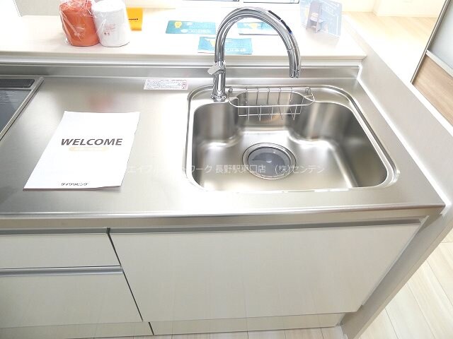 サンセール若里の物件内観写真